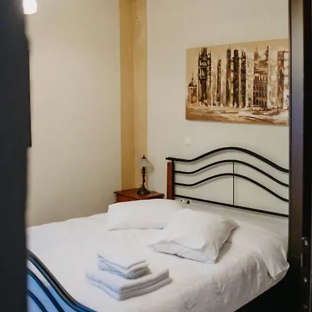 Obrava Kotroni Trikalon Apartment *